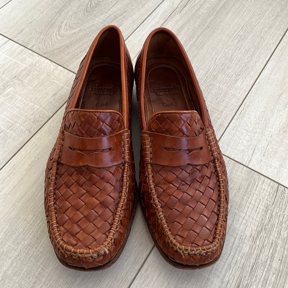 Allen Edmonds cross hatch penny loafers size 9